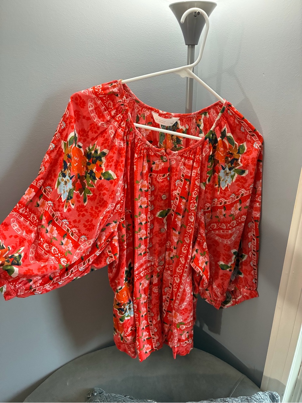 Women's Red Floral Peasant Blouse